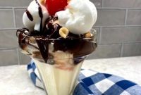 Ultimate Homemade Hot Fudge Sauce Recipe for Desserts