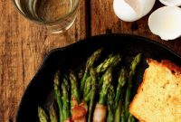 Sautéed Asparagus with Bacon and Fluffy Scrambled Eggs