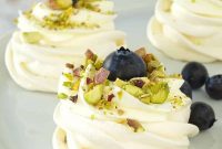 Mini Pavlova Recipe: Light Berry Meringue Dessert Tutorial