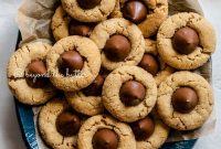 Classic Peanut Butter Blossoms Cookie Recipe
