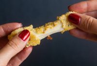 Keto Mozzarella Sticks: Low-Carb Crunch with Almond Crust