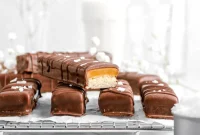 Homemade Twix Bars Recipe: Crispy Caramel Chocolate Cookies