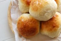 Pillow-Soft Cottage Cheese Dinner Rolls Everyone Will Love