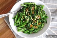 Lemony Broccoli Rabe with Toasted Almonds and Raisins