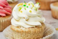 Moist Vanilla Cupcakes Made with Oil (No Butter)