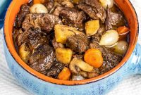 Slow Cooker Beef Bourguignon: Classic French Stew Recipe