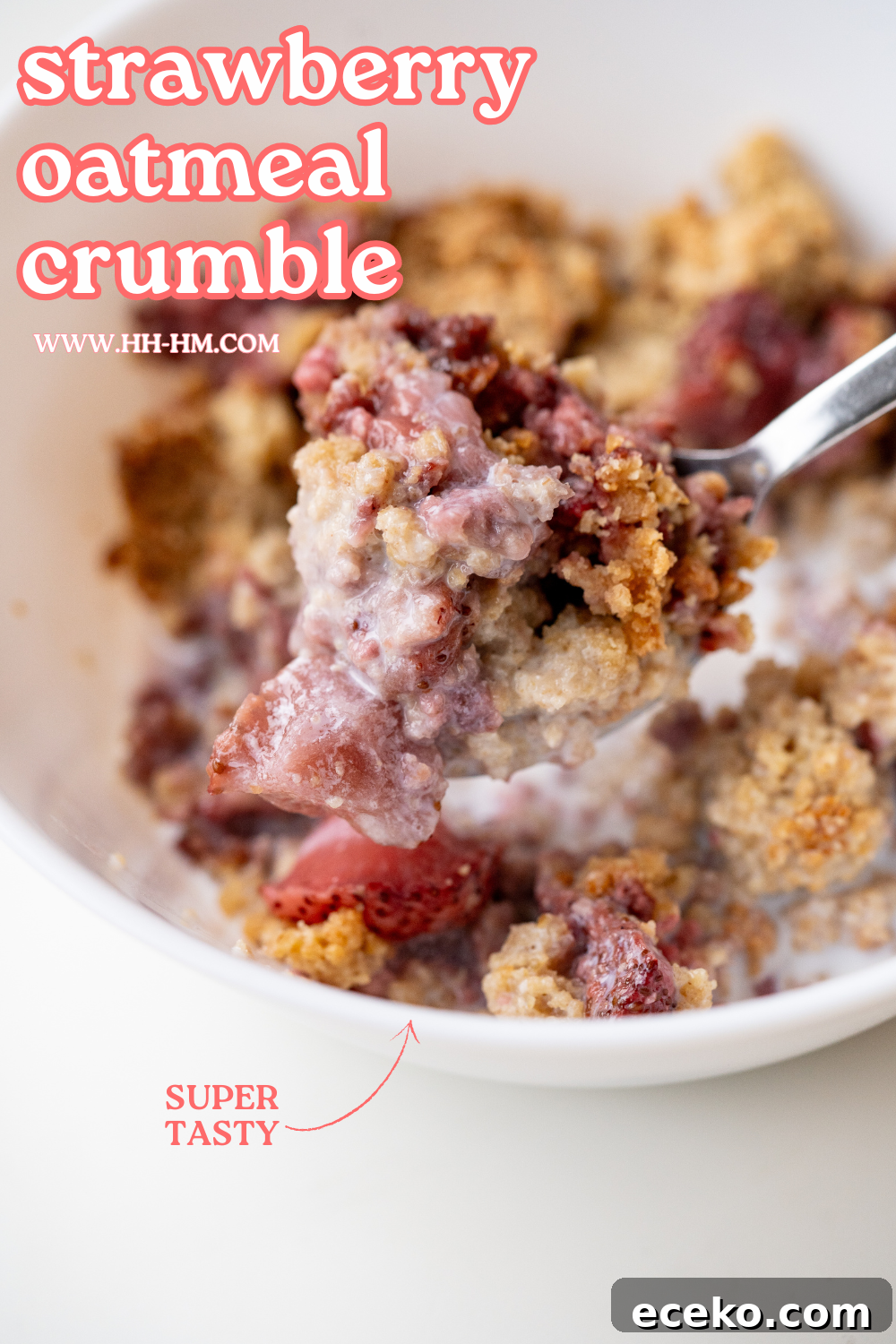Strawberry Oatmeal Crumble Recipe with Fresh Berries 2 This is the best dessert recipe to make with fresh strawberries! Use nuts, oats and fresh fruit to make this delicious, flourless, healthy oatmeal strawberry crumble.