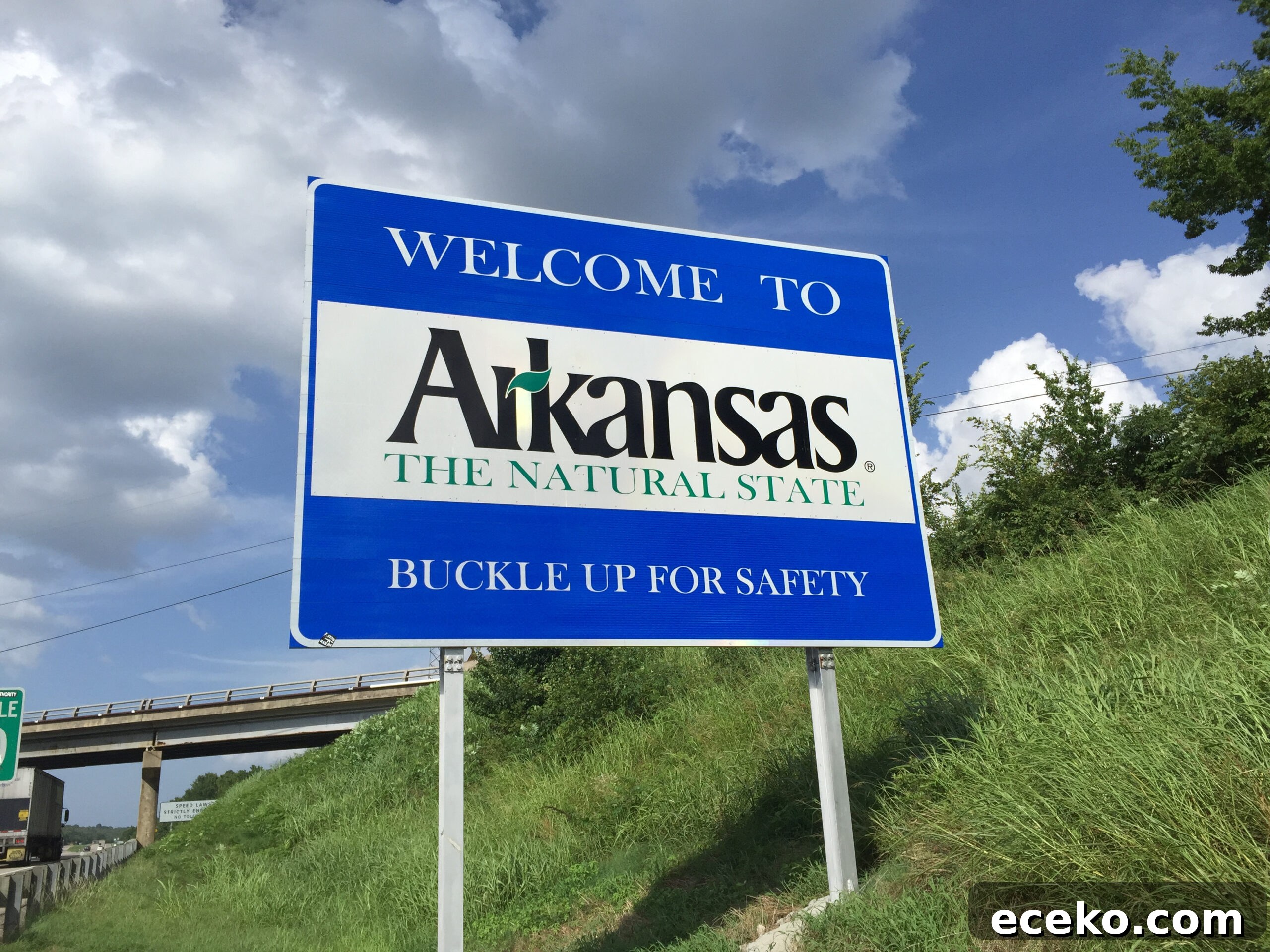 Arkansas Loses Another Factory as Economic Crisis Deepens 2 Arkansas sign