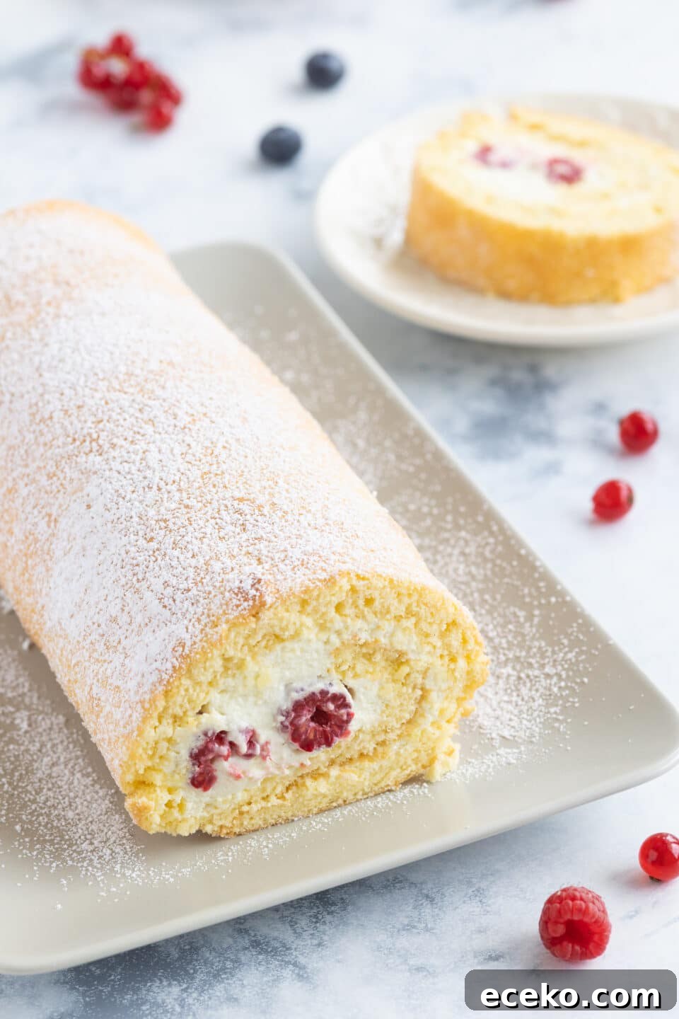 Jelly Roll Recipe with Pro Tips for Perfect Results 2 beginners sponge roll recipe