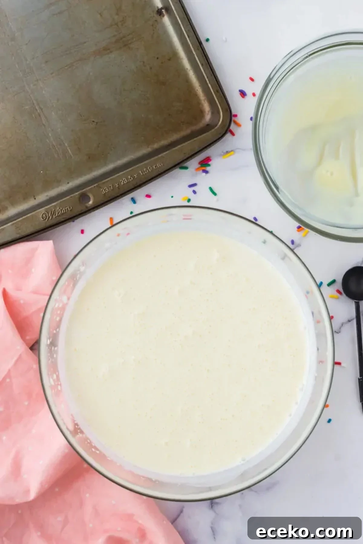 How to Make Rolled Ice Cream at Home: Step-by-Step Recipe 5 Mixing bowl with ingredients combined.