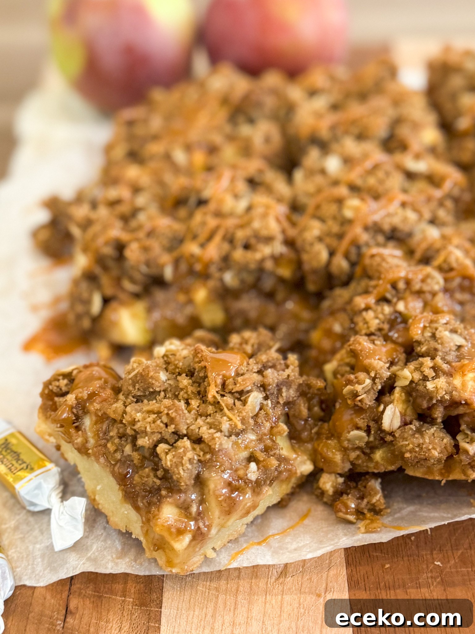 Salted Caramel Apple Dessert Bars: Chewy Apple-Cinnamon Squares 6 Crumb topping ready to add