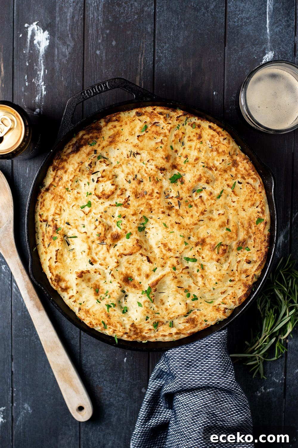 Skillet Shepherd’s Pie Recipe – One-Pan Comfort Dinner 2 Classic Shepherd's pie in a cast iron skillet topped with crispy golden seared mashed potatoes.