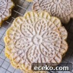 Keto pizzelle