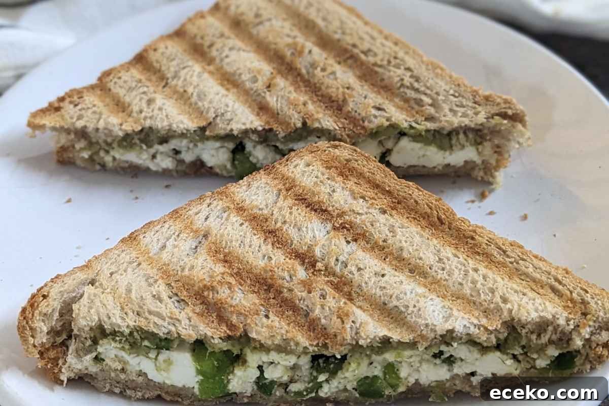 Paneer sandwich with peppers