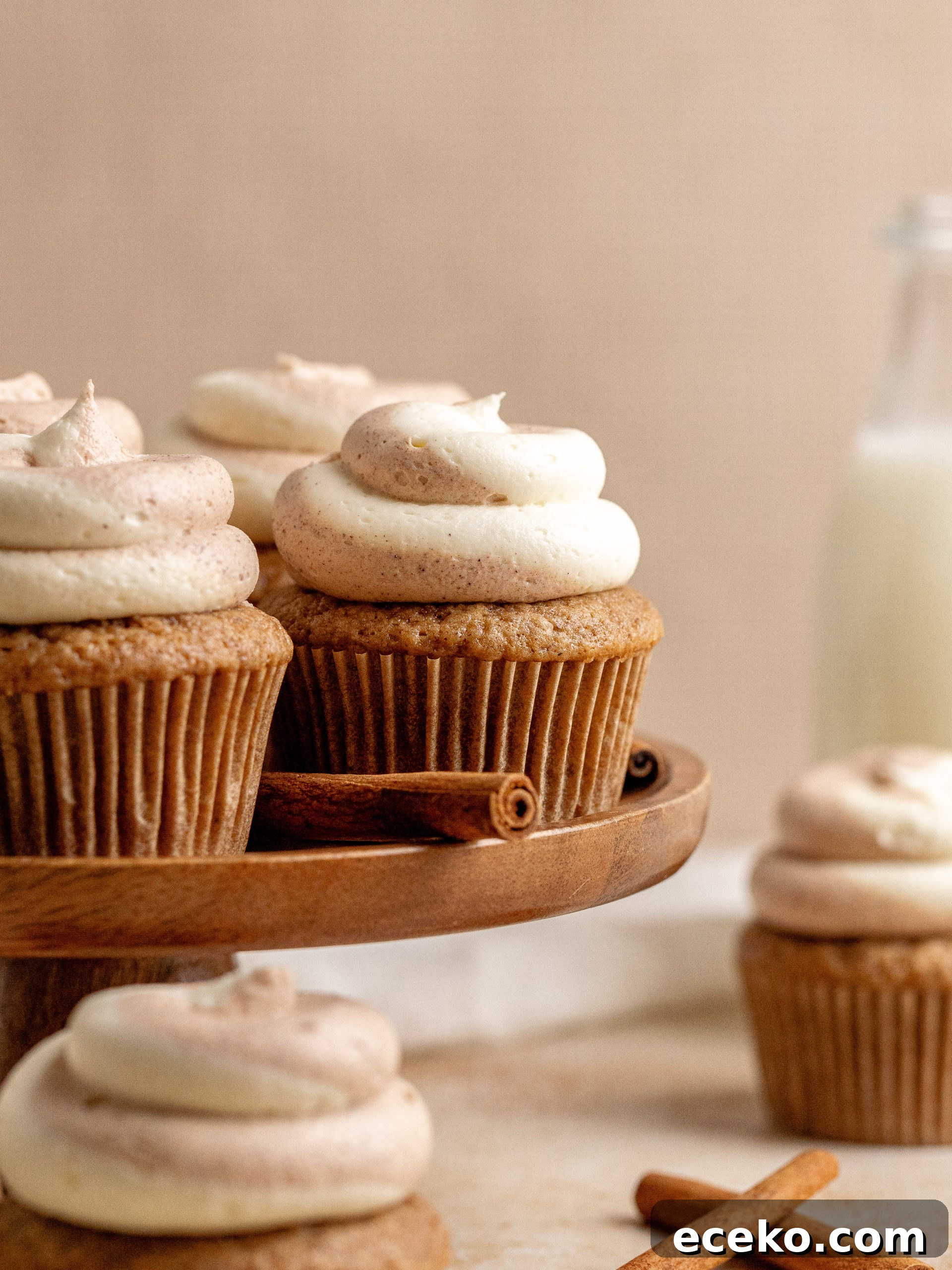 Ultimate Moist Cinnamon Cupcakes Recipe for Perfectly Spiced Treats 2 Cinnamon cupcakes