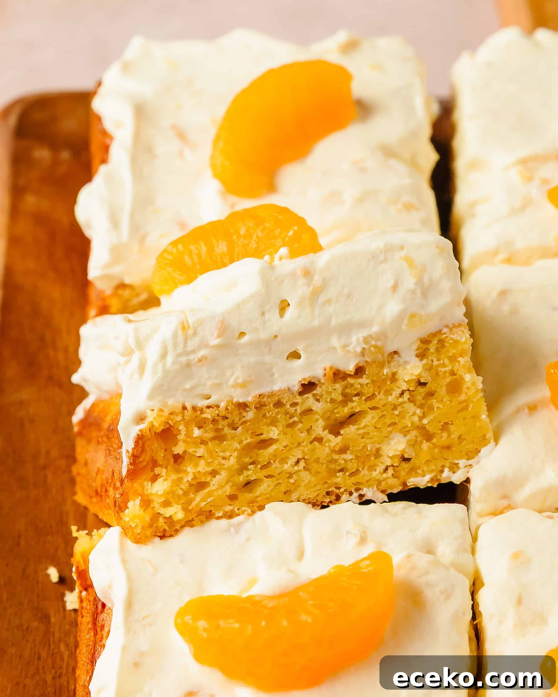 Mandarin Orange Cake with Sweet Citrus Glaze 5 img 35946 4