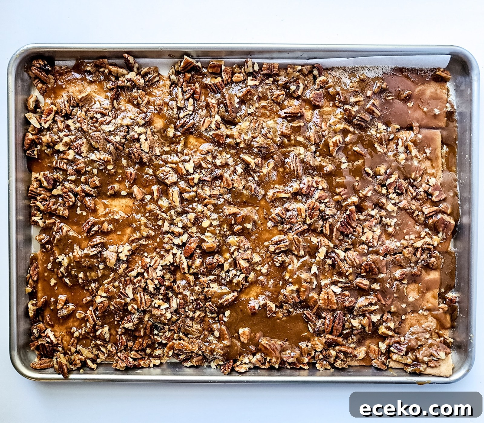 Pecan Pie Bark with Graham Crackers — 5-Ingredient Dessert 6 img 3788 6