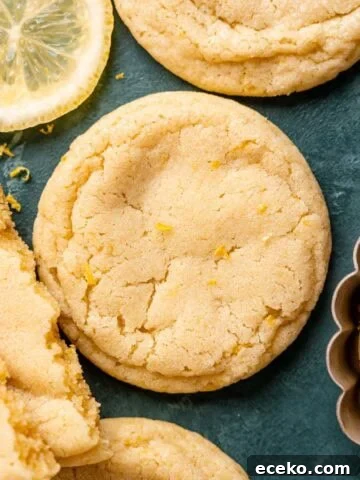 Lemon sugar cookie