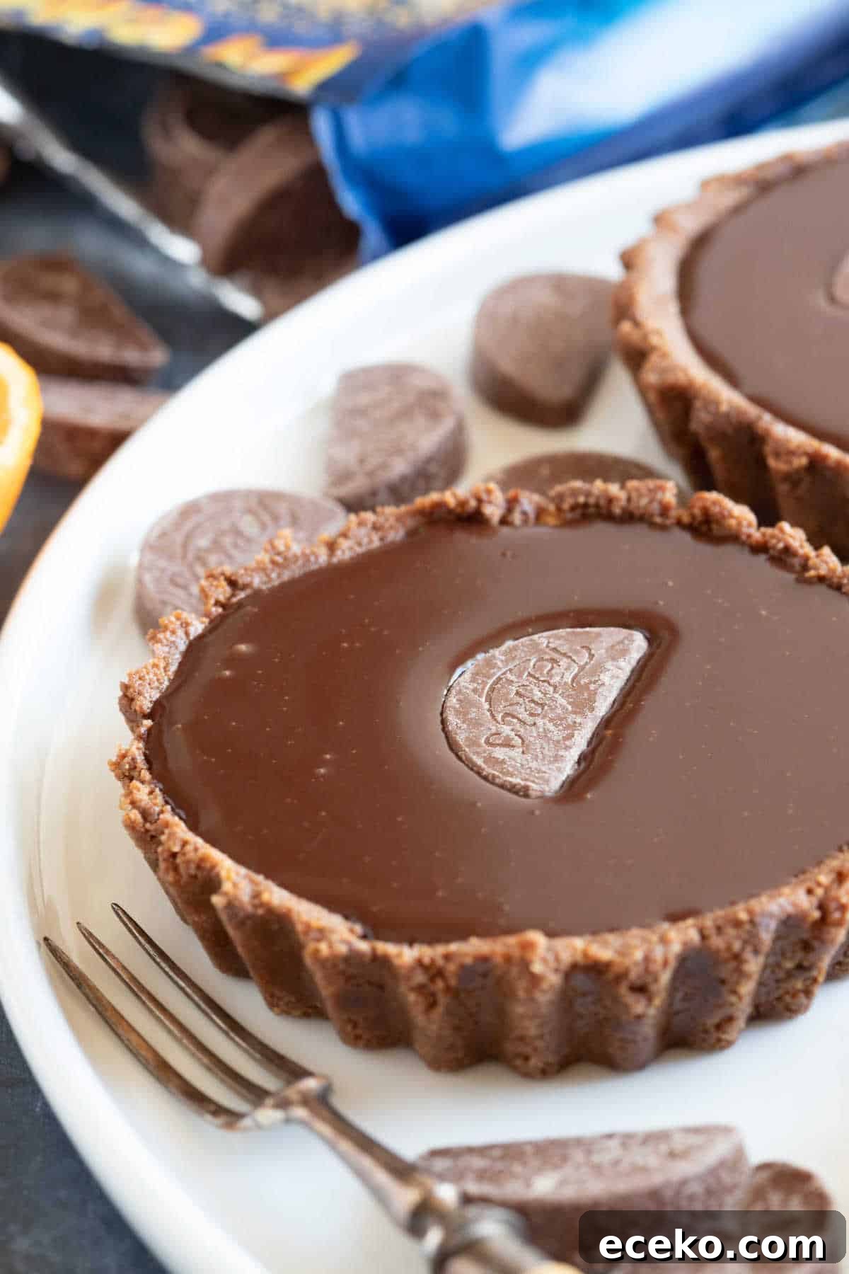 No-Bake Terry’s Chocolate Orange Mini Tarts 5 Chocolate orange tartlet.