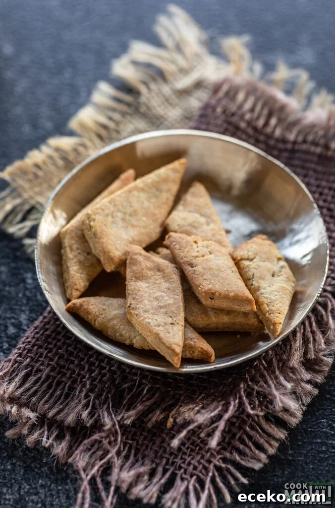namak para cooked in air fryer served in a copper plate